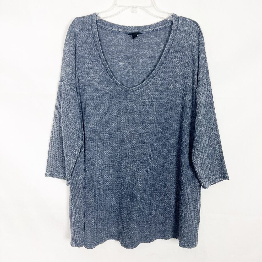 Torrid Stonewash Blue Waffle Knit 3/4 Sleeve Top Size M/L